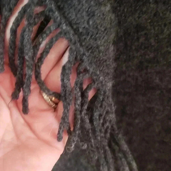 Long Gray Sweater Cardigan Open Front Fringed Lagen LOOK Size Medium - Picture 10 of 10